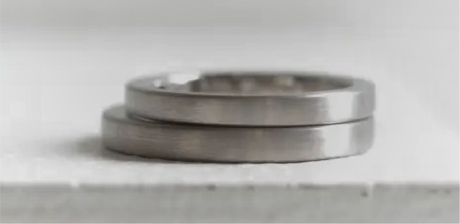 チタン素材の結婚指輪